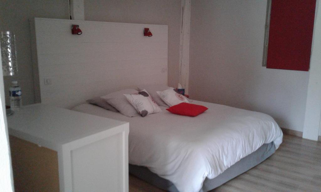 Bed and Breakfast Au Passage Des Grues Drosnay Экстерьер фото