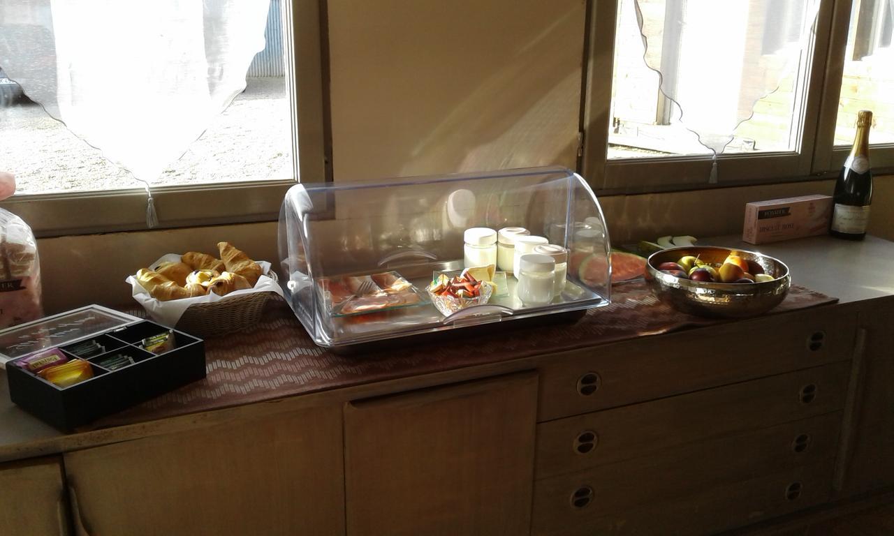Bed and Breakfast Au Passage Des Grues Drosnay Экстерьер фото